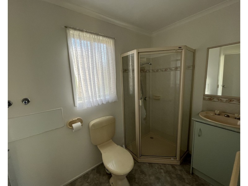 4 Rainbow Road, Golden Beach VIC 3851