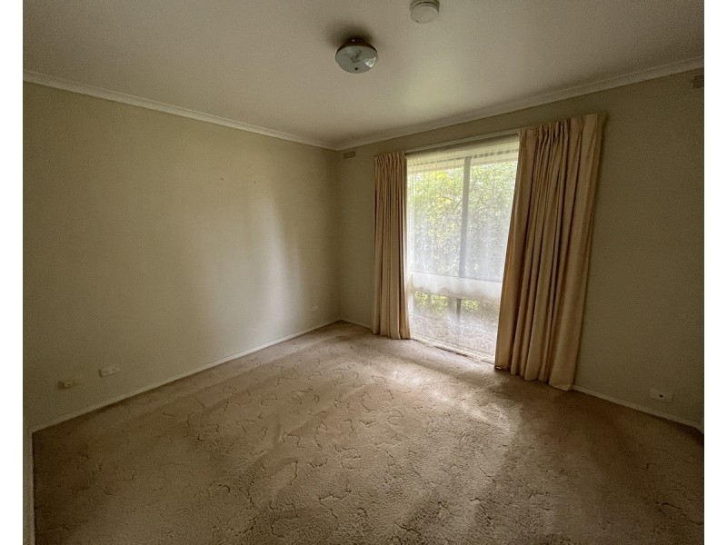 2 Elizabeth Court, Sale VIC 3850