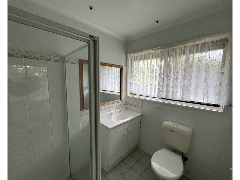 2 Elizabeth Court, Sale VIC 3850