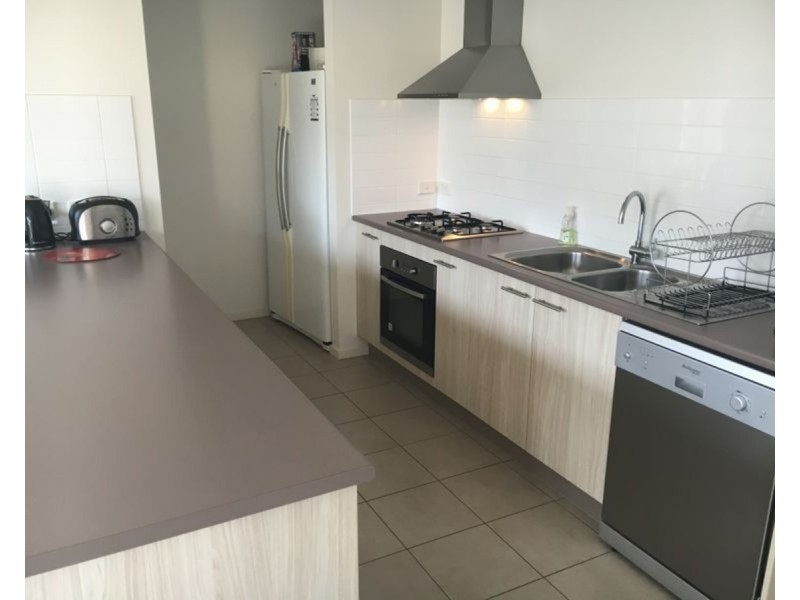 11 Cantwell Drive, Sale VIC 3850