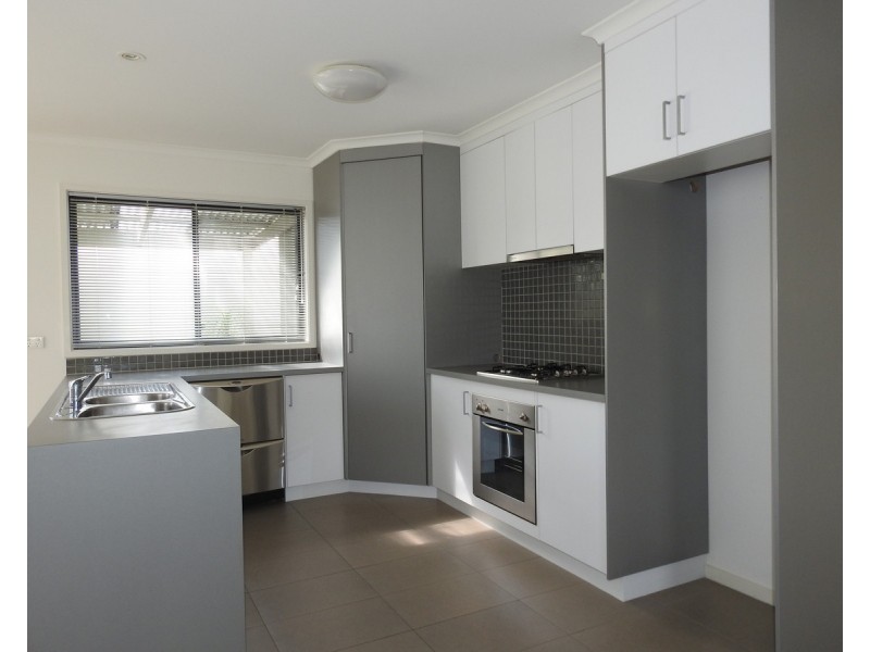 2/124 Market Street, Sale VIC 3850