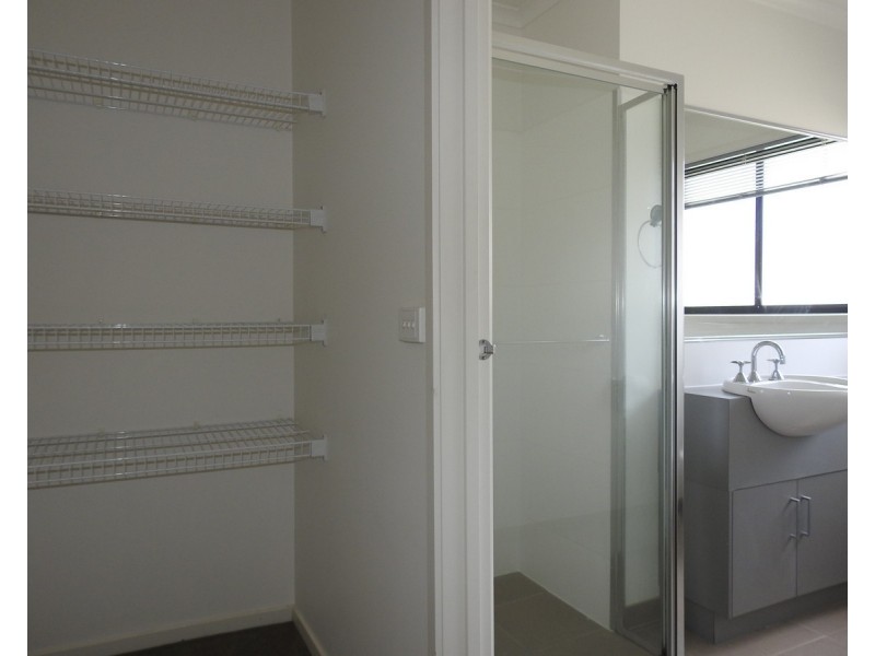 2/124 Market Street, Sale VIC 3850