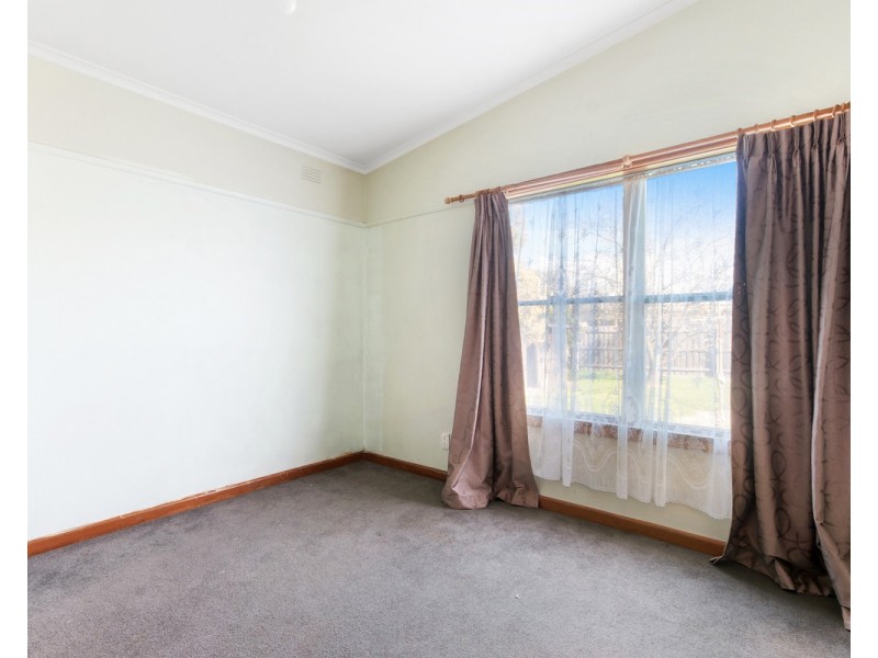 16 Mathieson Street, Sale VIC 3850