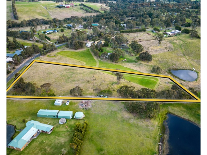 2/87 Newton Drive, Stratford VIC 3862