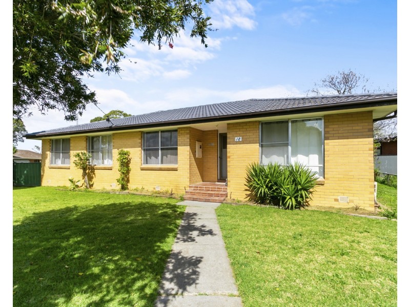 18 Glomar Grove, Sale VIC 3850