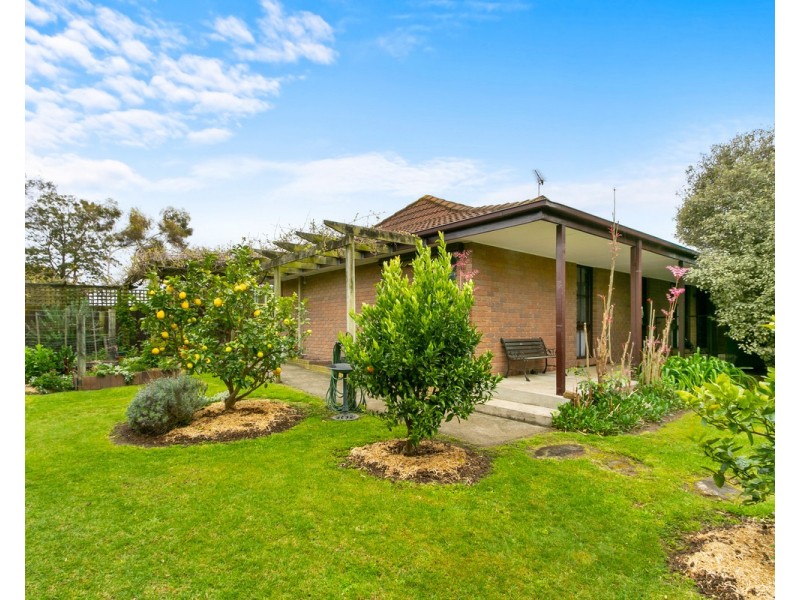 12 Mountainview Drive, Stratford VIC 3862