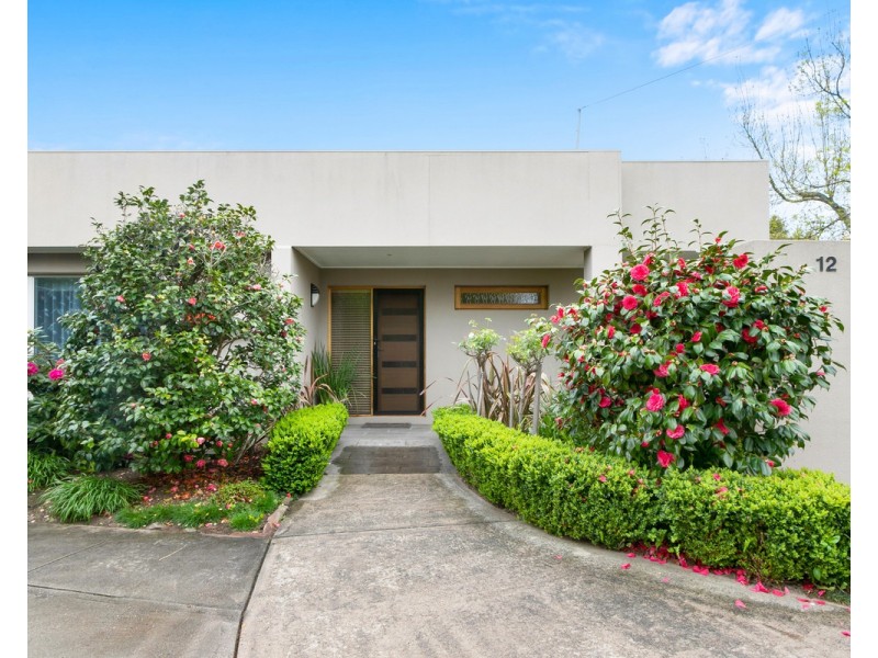 12 Mountainview Drive, Stratford VIC 3862