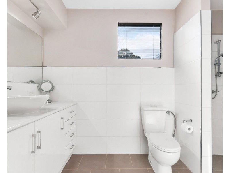 9 Pinetree Court, Seaspray VIC 3851