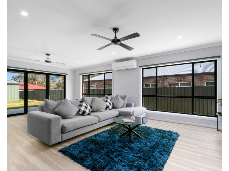 46 Carter Street, Stratford VIC 3862