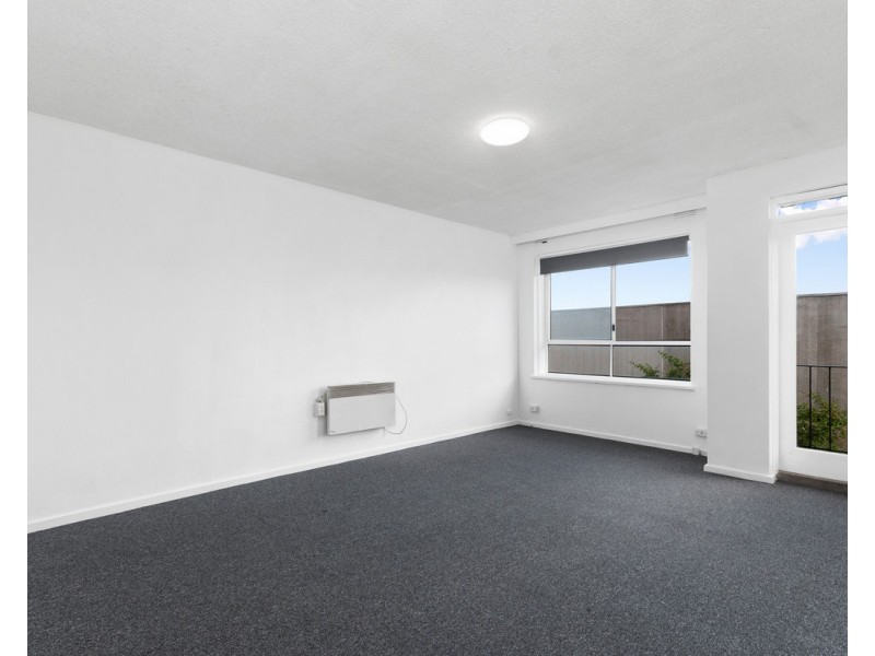 9/291 York Street, Sale VIC 3850