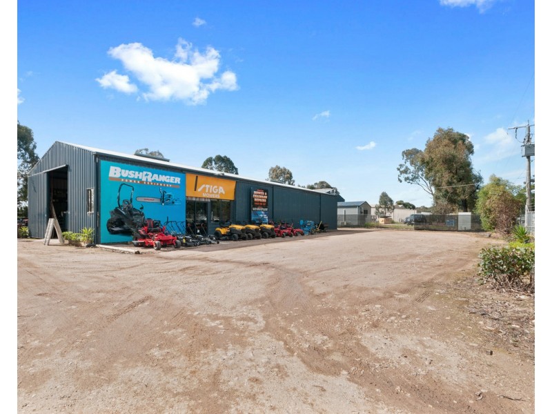 15 Princes Highway, Stratford VIC 3862