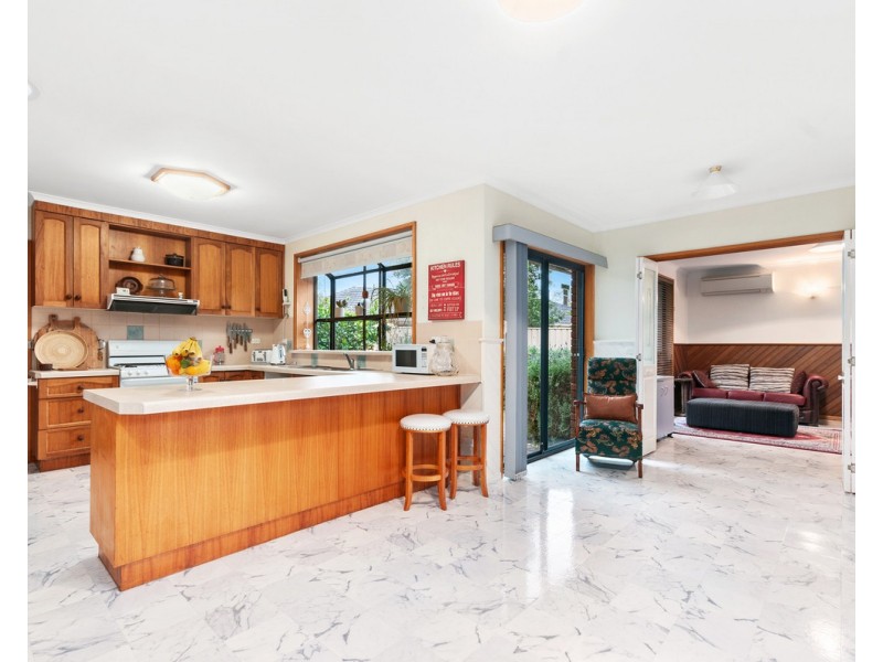 52 Coverdale Drive, Sale VIC 3850