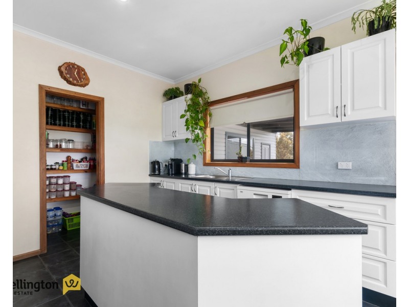 236 Rosedale-Flynns Creek Road, Rosedale VIC 3847