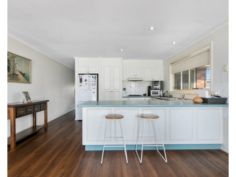 13 Kingfisher Place, Sale VIC 3850