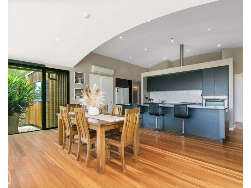 202 Gibsons Road, Sale VIC 3850