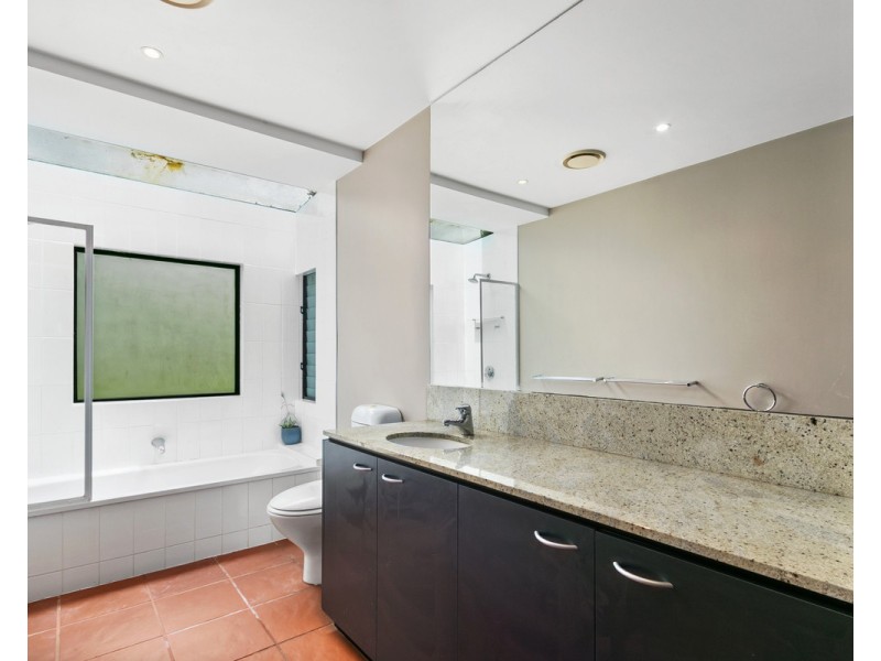 202 Gibsons Road, Sale VIC 3850