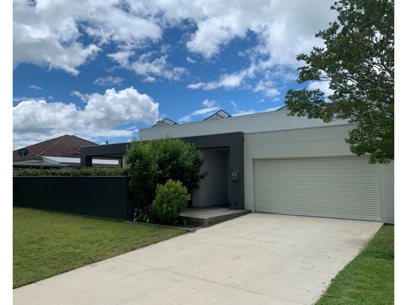 100 Dundas Street, Sale VIC 3850