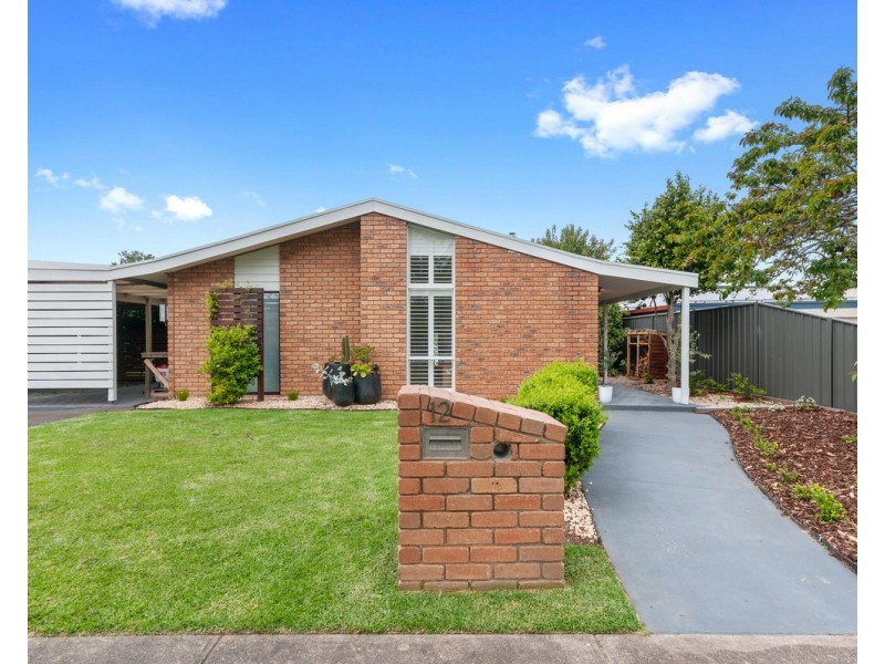 12 King Avenue, Sale VIC 3850