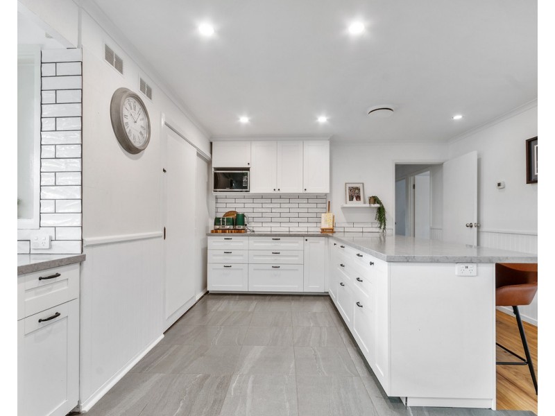 12 King Avenue, Sale VIC 3850