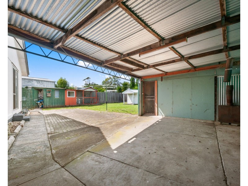 8 Elston Court, Sale VIC 3850