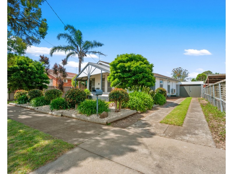 8 Elston Court, Sale VIC 3850