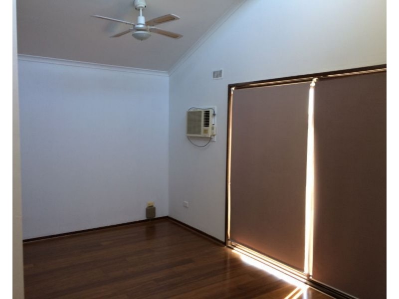 1/96 Reeve Street, Sale VIC 3850