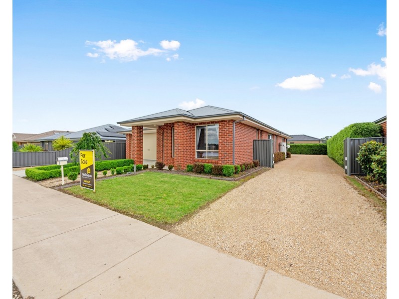 35 Killeen Street, Stratford VIC 3862