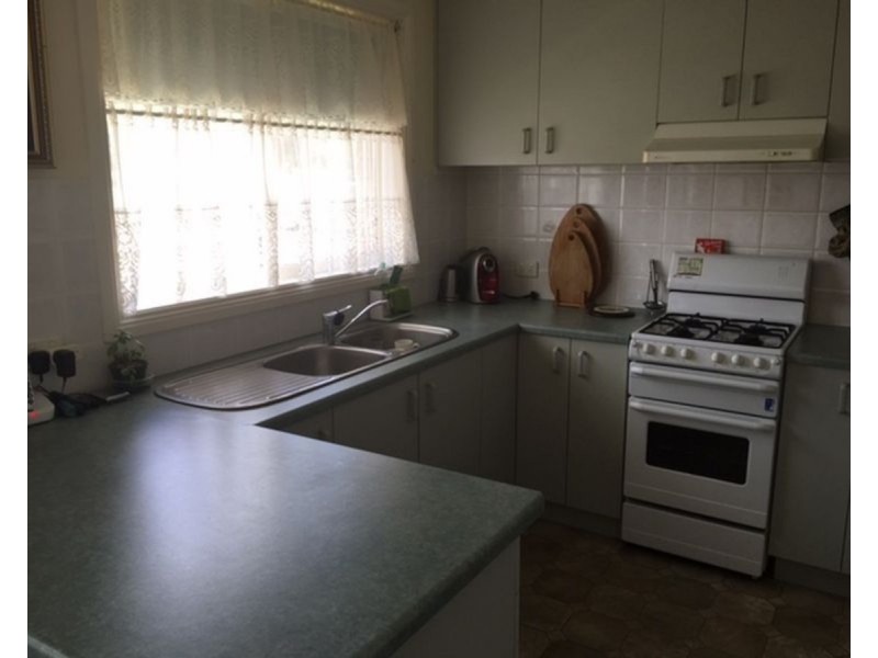 52 Dundas Street, Sale VIC 3850