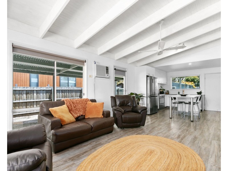 39 Davies Street, Loch Sport VIC 3851