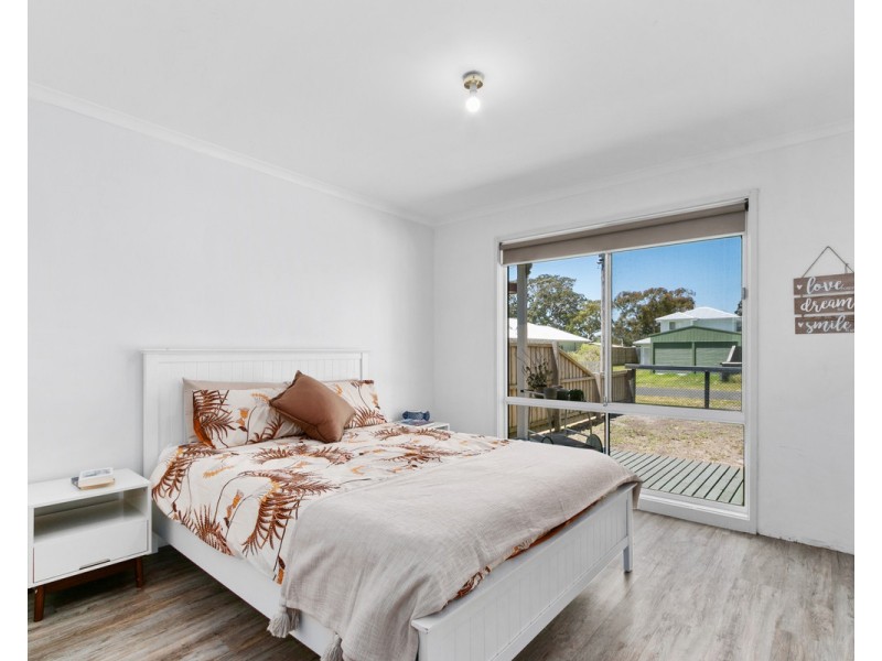 39 Davies Street, Loch Sport VIC 3851