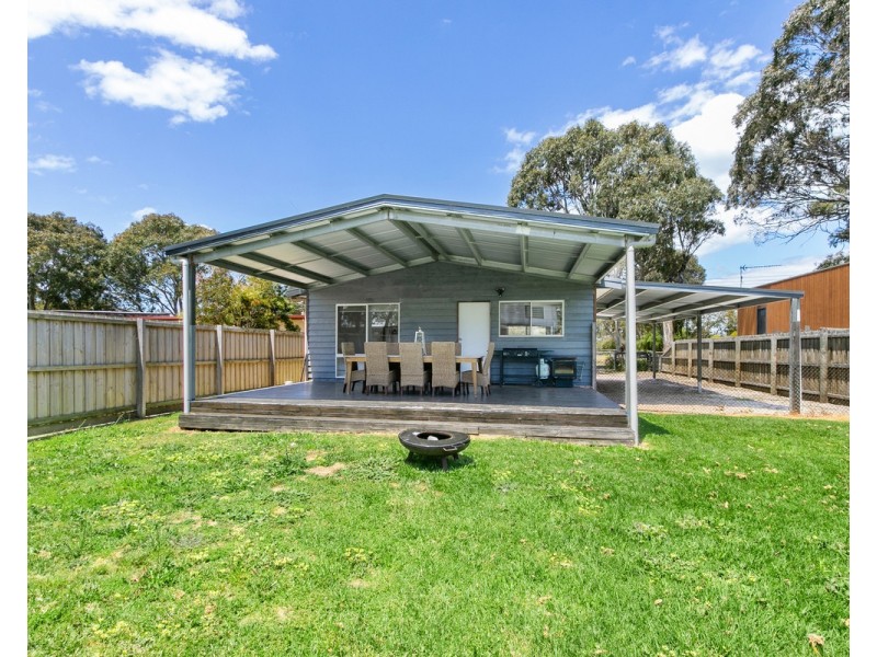 39 Davies Street, Loch Sport VIC 3851