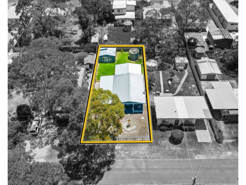 39 Davies Street, Loch Sport VIC 3851