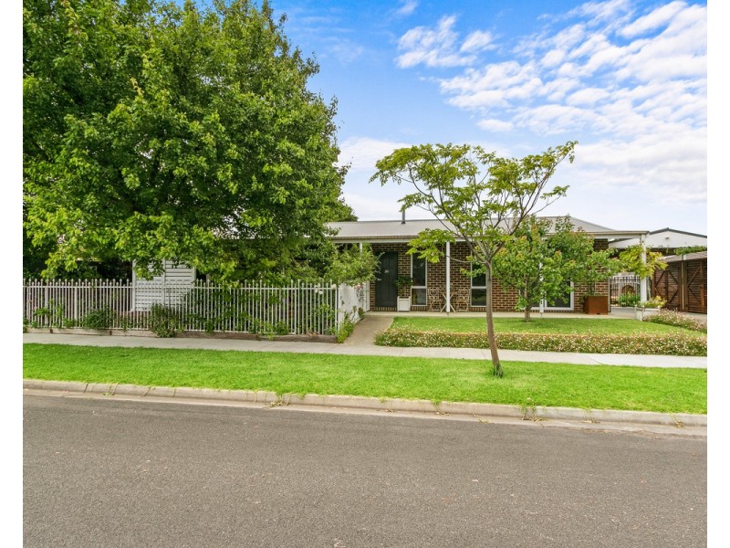 20 Macarthur Street, Sale VIC 3850