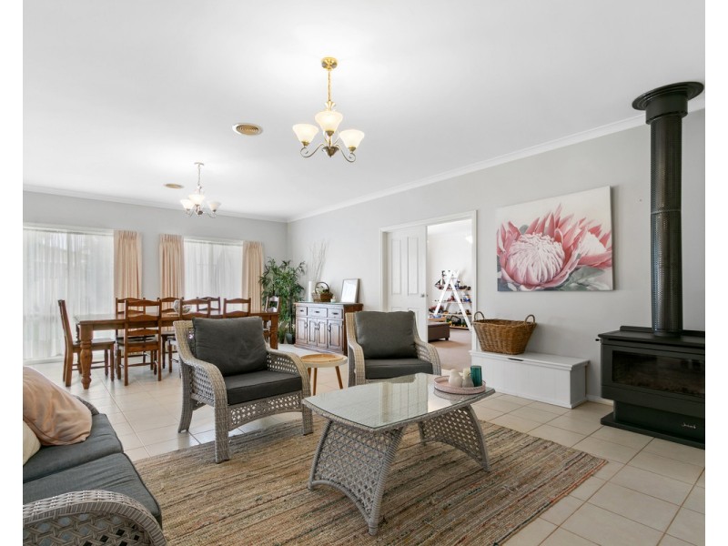 5 Ducret Court, Stratford VIC 3862