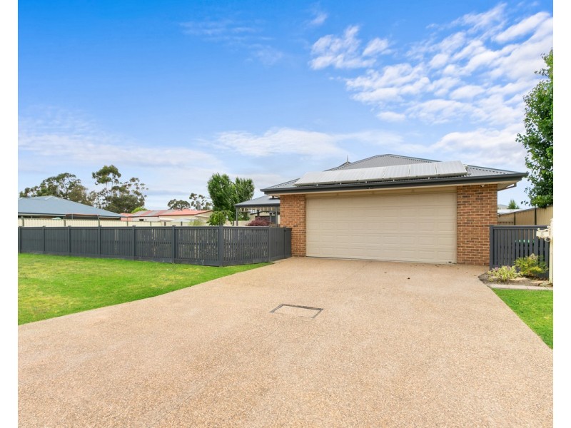 5 Ducret Court, Stratford VIC 3862
