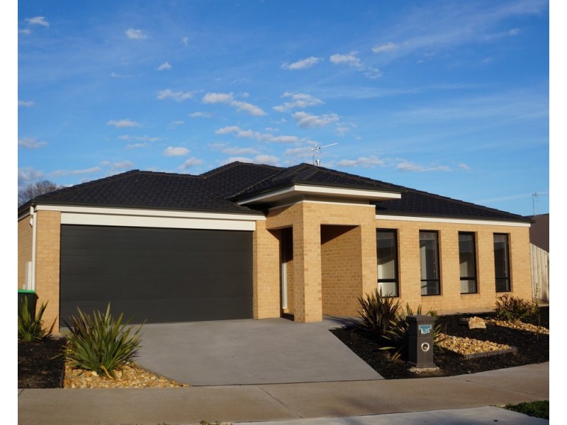 41 Woondella Boulevard, Sale VIC 3850