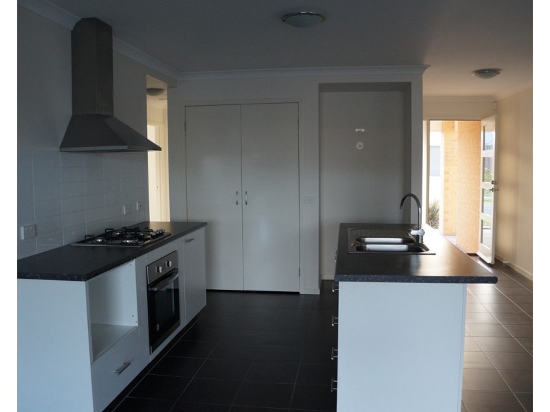 41 Woondella Boulevard, Sale VIC 3850