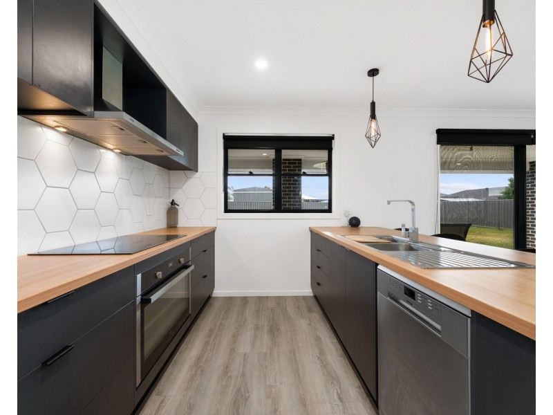 7 Findley Court, Stratford VIC 3862