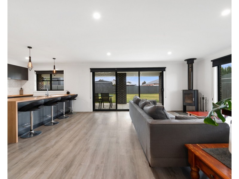 7 Findley Court, Stratford VIC 3862