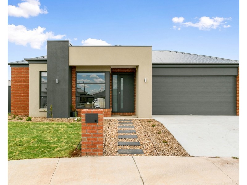 10 Peck Place, Sale VIC 3850