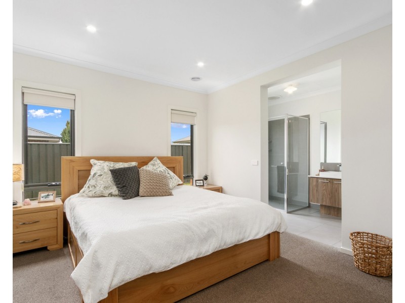 10 Peck Place, Sale VIC 3850