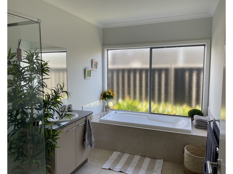 22 Thornley Court, Sale VIC 3850