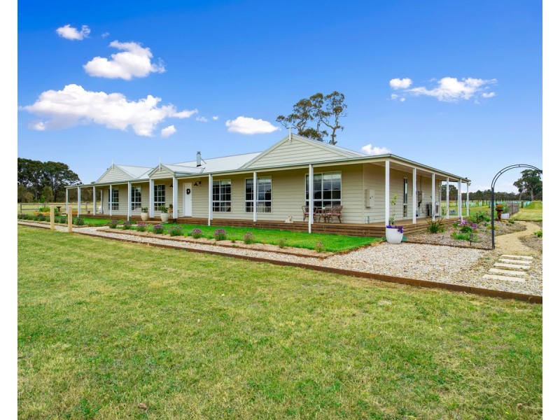 942 Briagolong Road, Briagolong VIC 3860