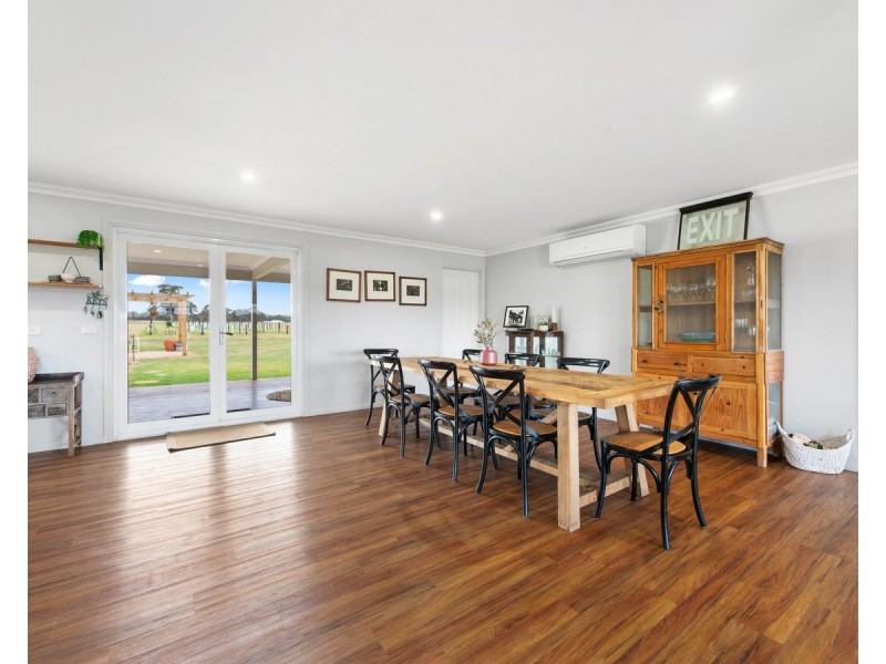 942 Briagolong Road, Briagolong VIC 3860