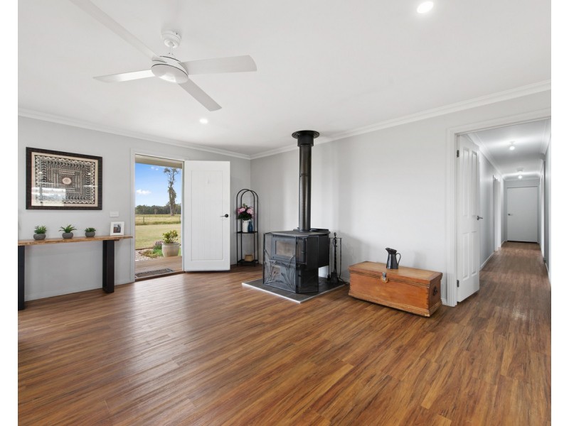 942 Briagolong Road, Briagolong VIC 3860