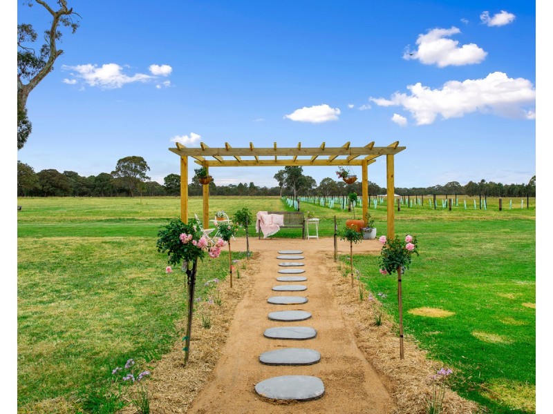 942 Briagolong Road, Briagolong VIC 3860