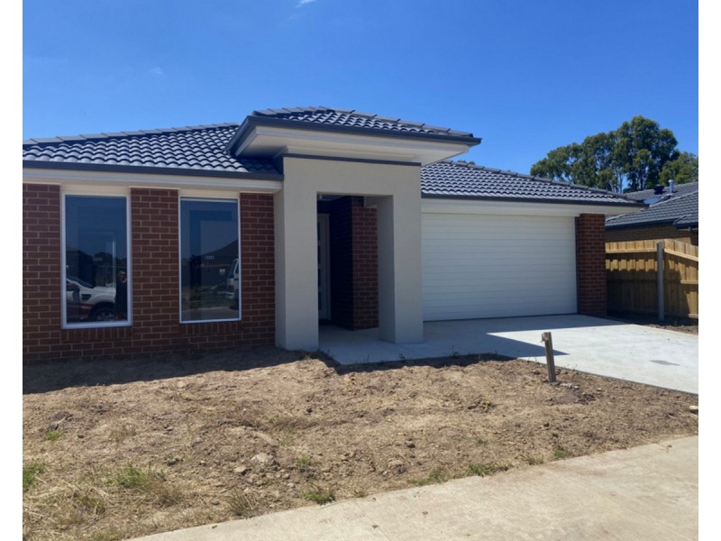 51 Peters Drive, Stratford VIC 3862