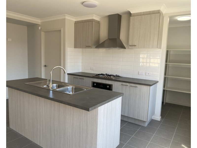 51 Peters Drive, Stratford VIC 3862