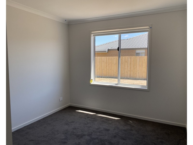 51 Peters Drive, Stratford VIC 3862