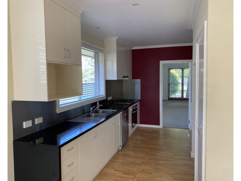 29 Alameda Drive, Sale VIC 3850